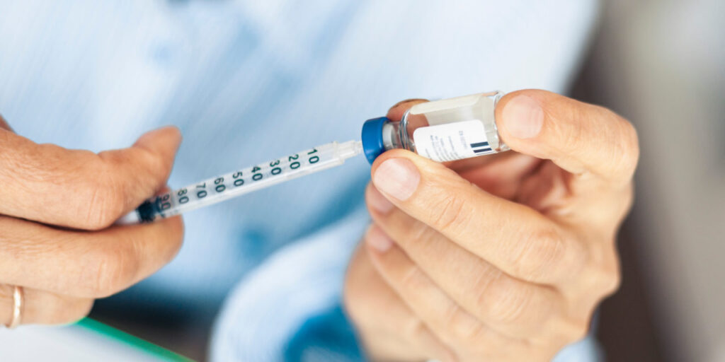 Những công dụng vượt trội của insulin reglar giúp người bệnh kiểm soát đường huyết tốt hơn